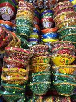 Fancy Bandhani Style Clay Diya Fancy Bandhani Style Clay Diya