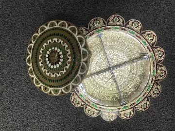 Meenakari flower shape gift box