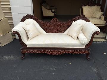 3 Seater Traditional Sofa Diwan