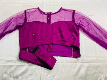 Close pic blouse belt attached welcro