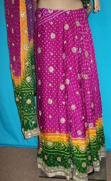 Fuchsia Bandhni Lehenga Choli Set