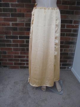 Cream readymade petticoat Cream readymade petticoat