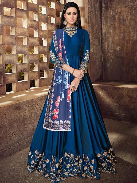 gown ka dupatta