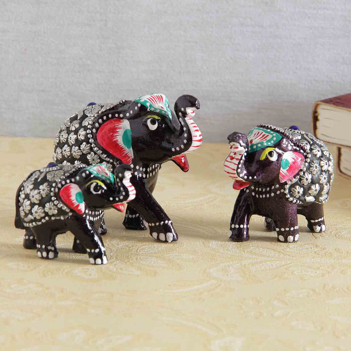 Handmade Embossed Painted 3 Wooden Elephants Set 29691 Buy Online