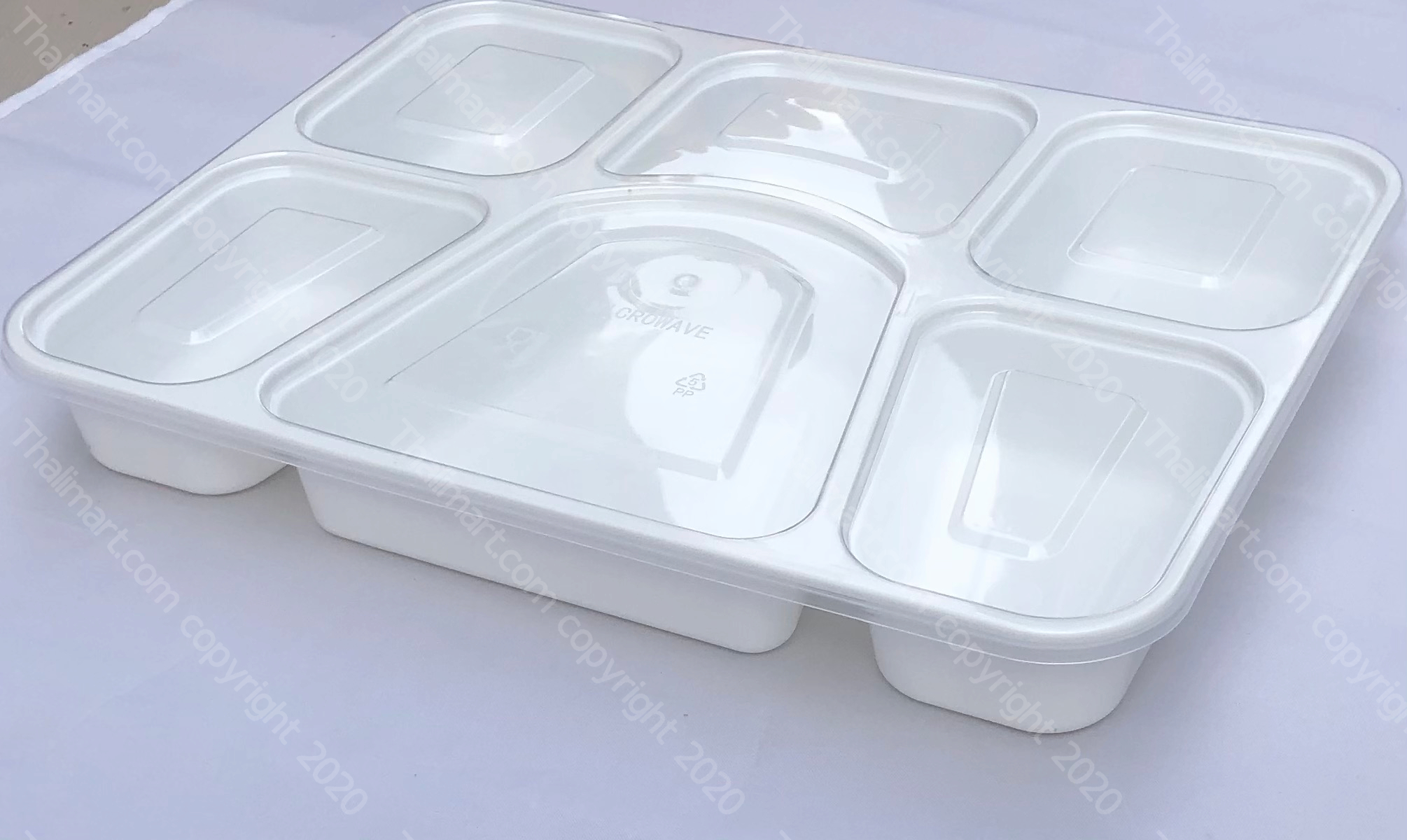 6 Compartment Disposable Microwave Safe White Thali / Tray w/ Lid