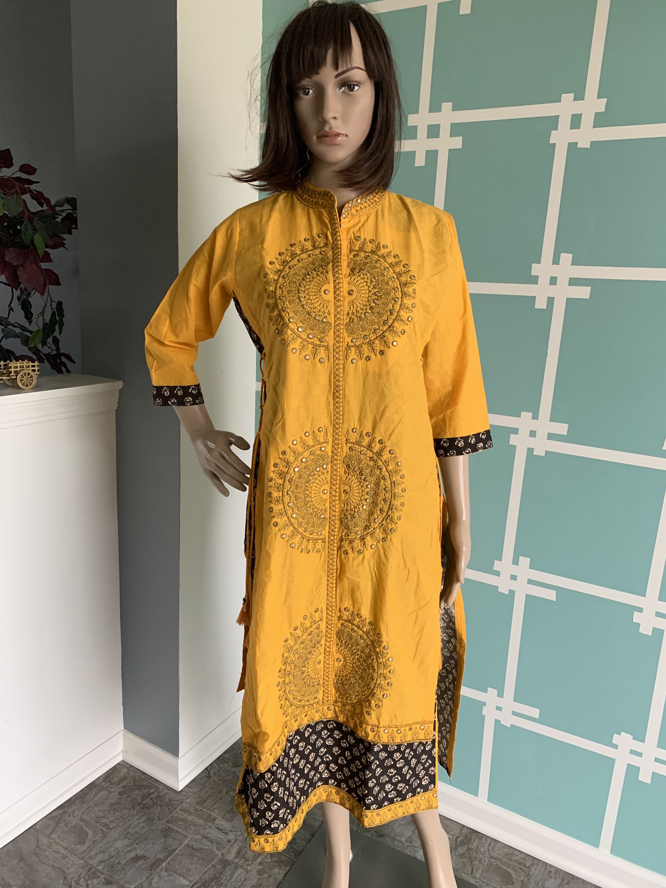 Fantastic Yellow and Black Colored Summer Wear Cotton Long Kurti #43282 ...