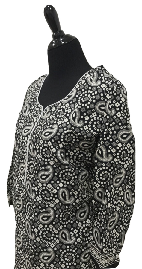 black bandhani kurti