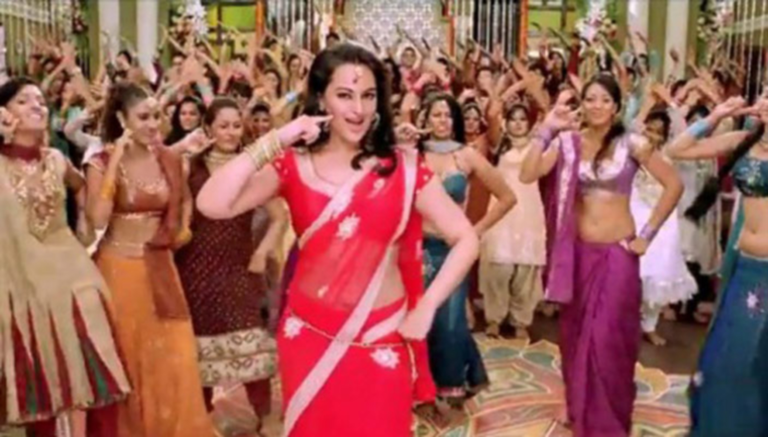 Sonakshi Sinha Red Chiffon Saree