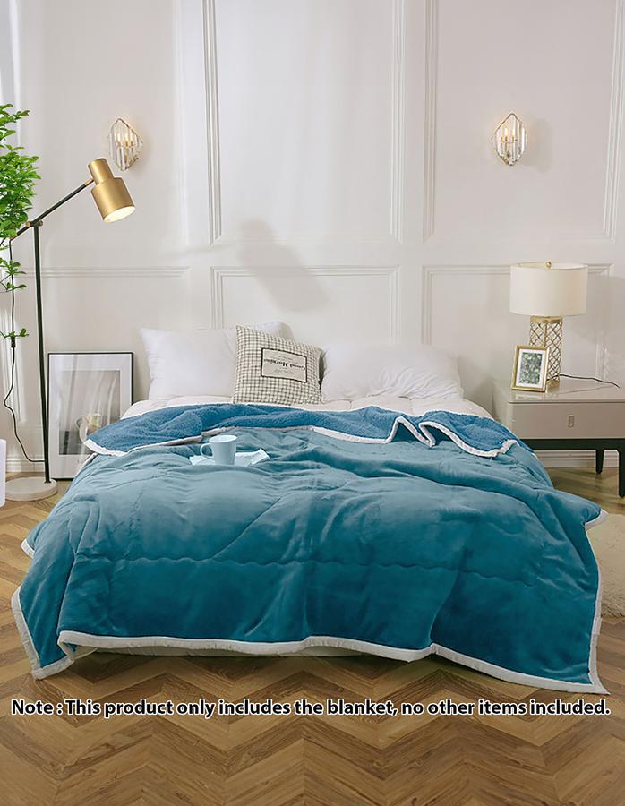 SOGA Lake Blue Throw Blanket – Cozy Fleece for Sofa & Bed