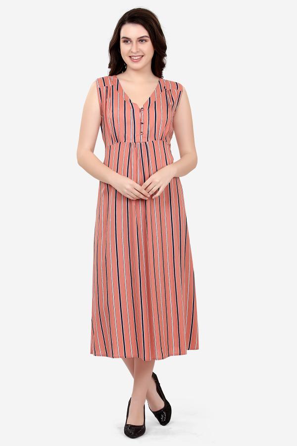 Women's sleeveless long nightshirt