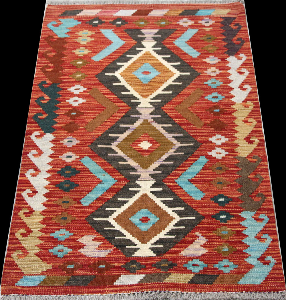Rich Colors, Lasting Quality: Pakistani Kilim Beauty Area Rug 2.7 x 4.1 ft Rich Colors, Lasting Quality: Pakistani Kilim Beauty Area Rug 2.7 x 4.1 ft