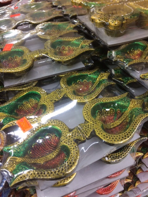 Decorative Diwali Clay Diya, Handmade Clay Lamps - 16 pcs