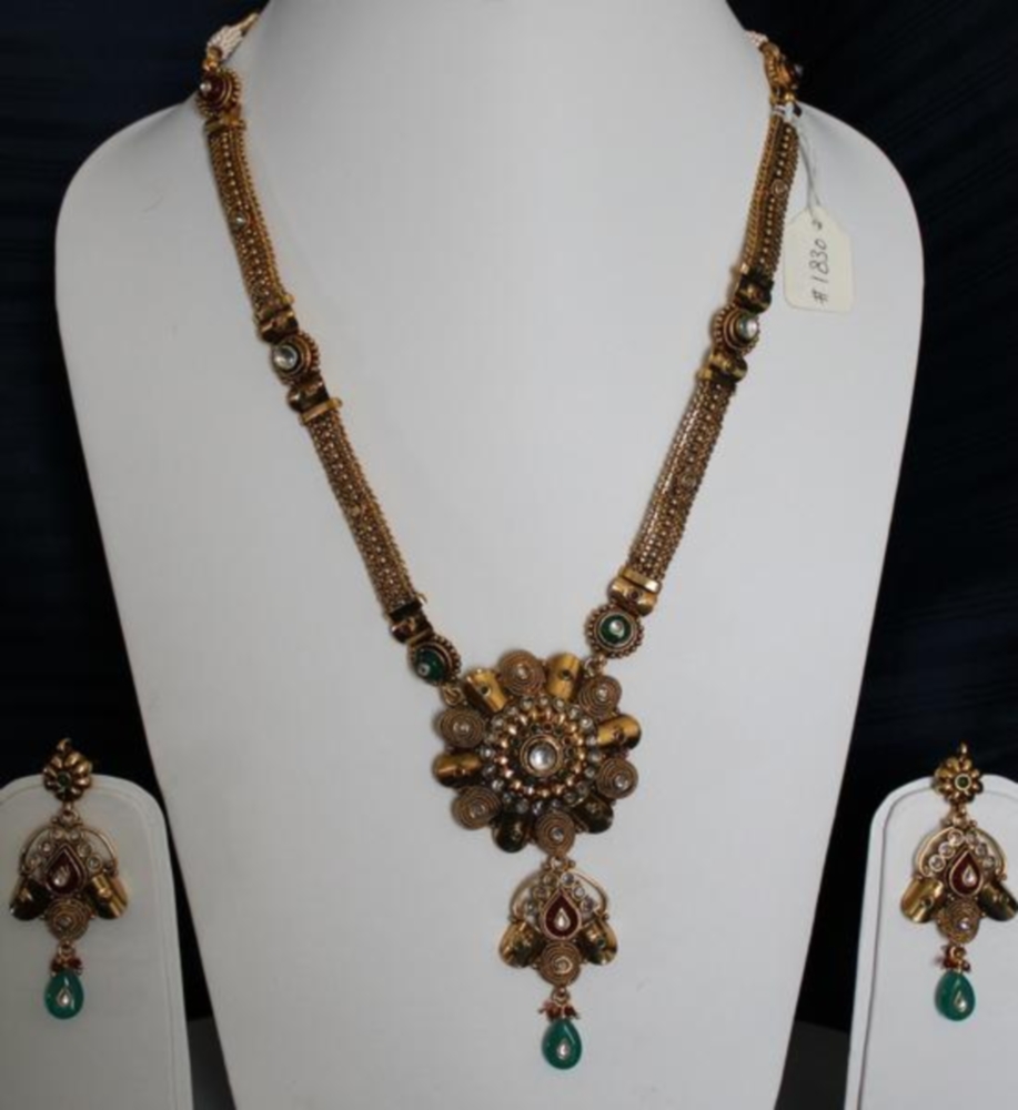 Golden Polki Indian Jewelry Traditional Necklace Set Golden Polki Indian Jewelry Traditional Necklace Set