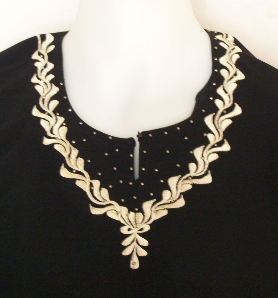 Abaya 1944 Dubai Black Sheela Abaya Embroidered