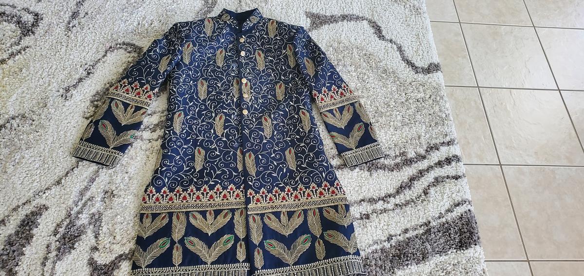 Exclusive Design Embelklished Traditional Embroided Men Sherwani 