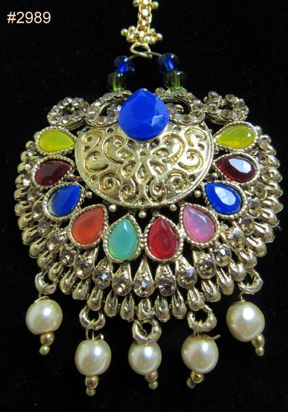 Gold Kundan Mang Tikka w/ Multi Color Stones & Pearls #2989 Gold Kundan Mang Tikka w/ Multi Color Stones & Pearls #2989