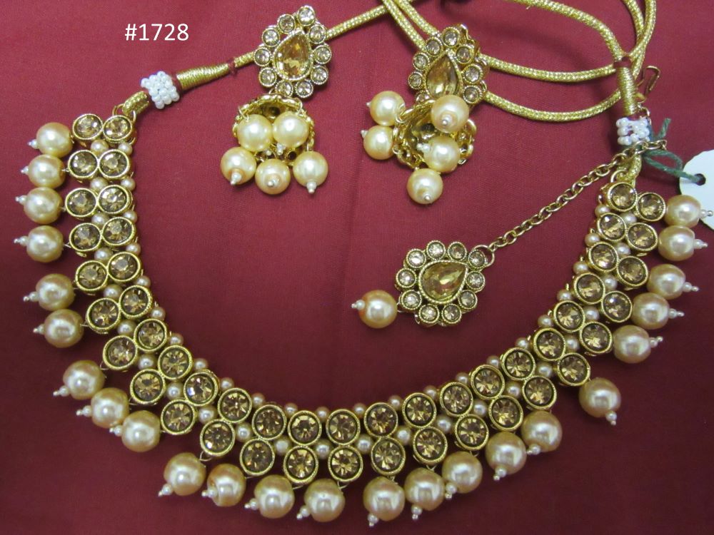 Traditional Choker Indian Designer Gold Finish Pearl Beads Necklace Set Traditional Choker Indian Designer Gold Finish Pearl Beads Necklace Set