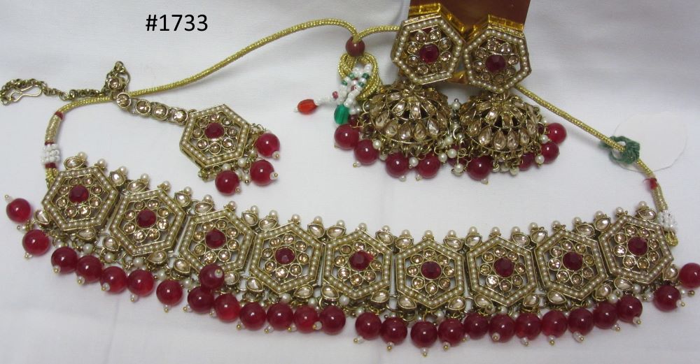 Traditional Indian Designer Gold Finish Red Beads Guloband Necklace Set Traditional Indian Designer Gold Finish Red Beads Guloband Necklace Set