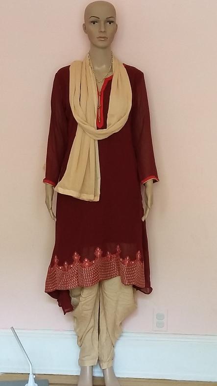 Brown Elegant Design Georgette Salwar Suit (Small - 36) Brown Elegant Design Georgette Salwar Suit (Small - 36)