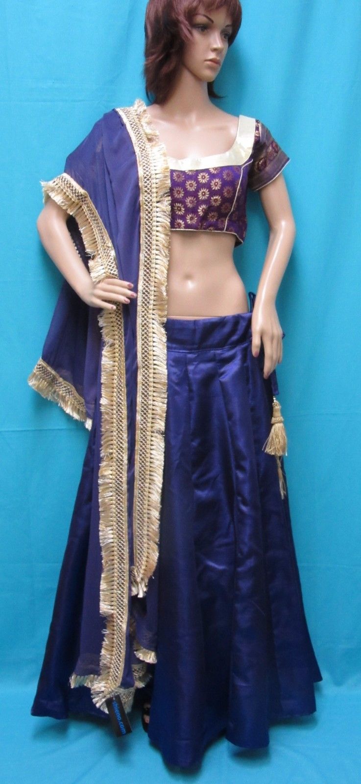 Party Wear Purple Silk Indian Lehenga Choli Dress M/L Party Wear Purple Silk Indian Lehenga Choli Dress M/L