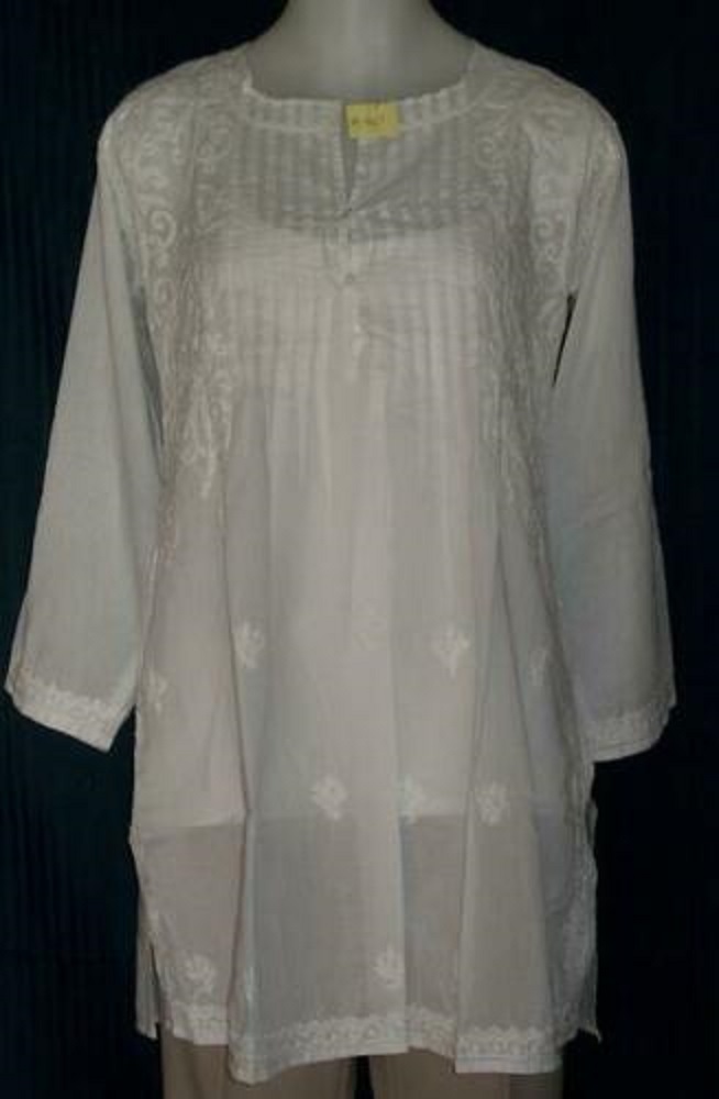 White Cotton Embroidered Tunic Top Shirt Blouse Size Medium White Cotton Embroidered Tunic Top Shirt Blouse Size Medium