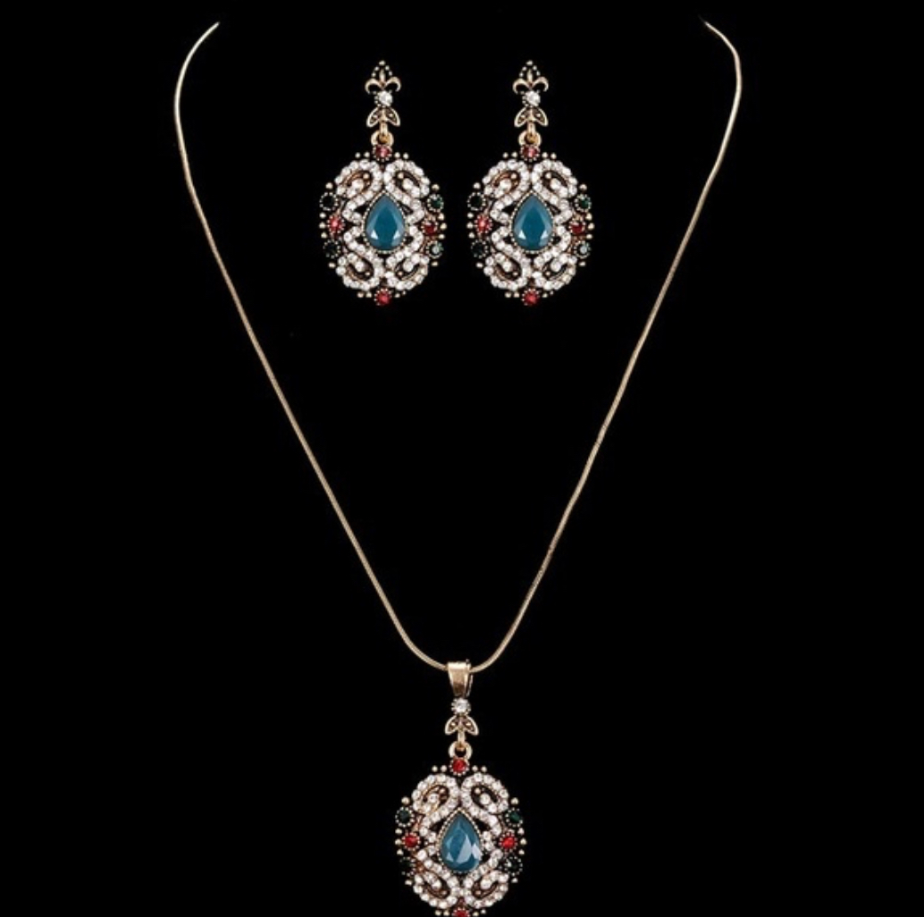 Trendy Multi Stone Plated Earrings Necklace Set
