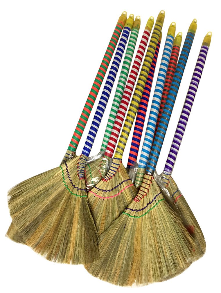 Caravelle Choi Bong Co Vietnam Hand Made Straw Soft Broom w/ Colored Handle -1pc Caravelle Choi Bong Co Vietnam Hand Made Straw Soft Broom w/ Colored Handle -1pc