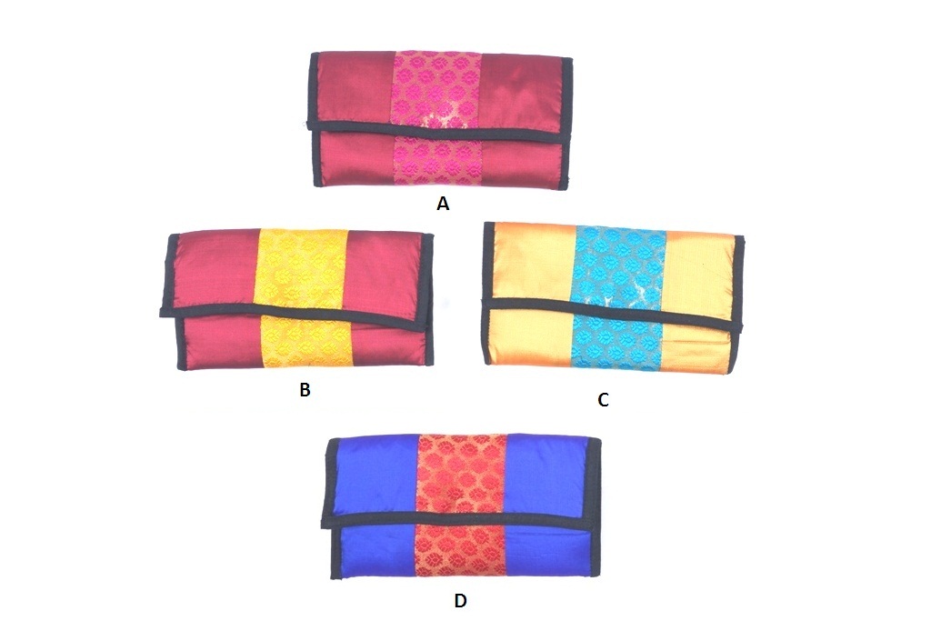 Ethnic Center Brocade Patch Hand Purse
