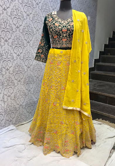 Party Wear, Yellow Green Georgette Lehenga Set w/ Medium Size Choli Party Wear, Yellow Green Georgette Lehenga Set w/ Medium Size Choli