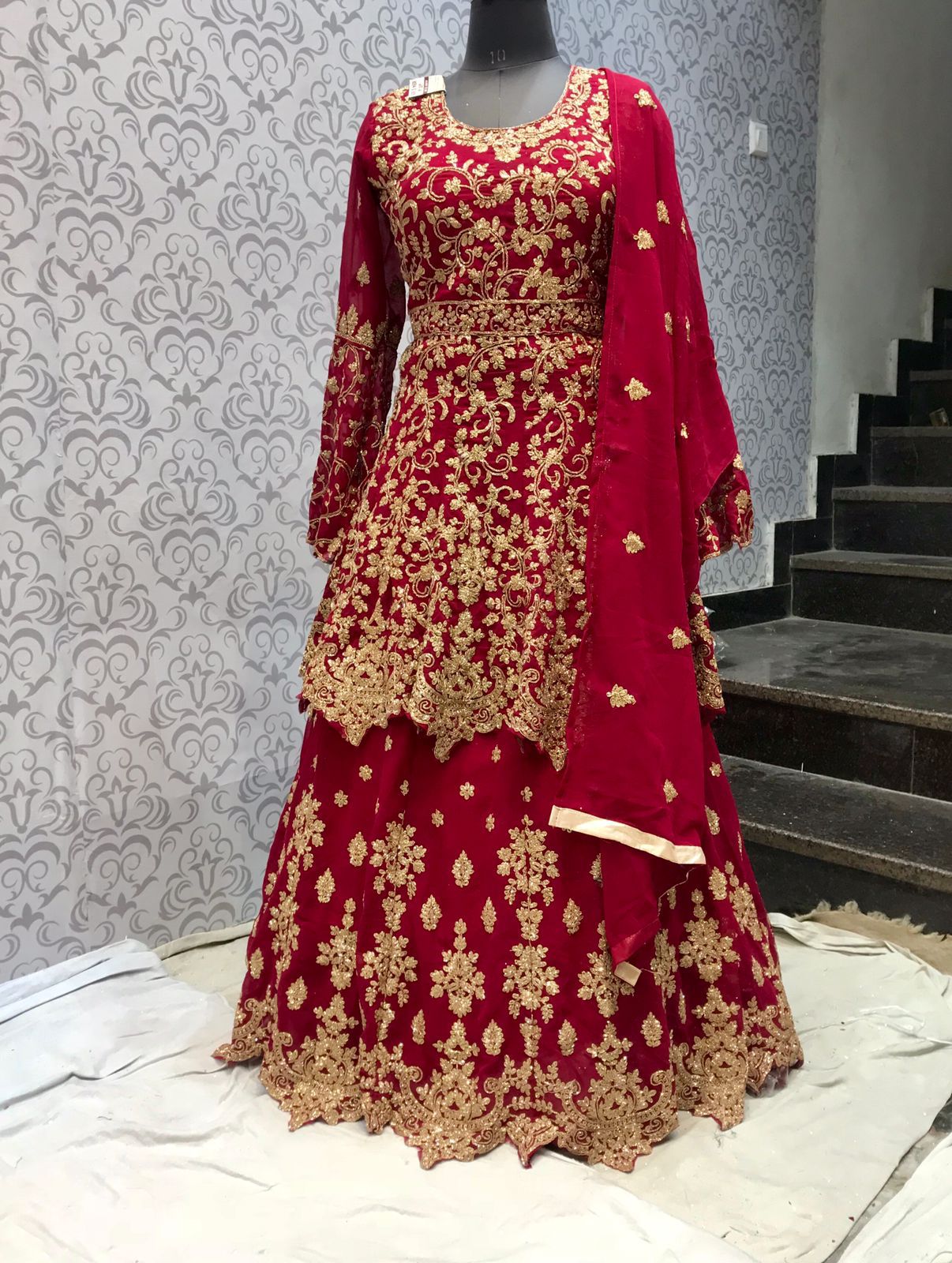 Exquisite Lehenga Choli Set, Red Georgette Bridal Lehenga Set (Medium) Exquisite Lehenga Choli Set, Red Georgette Bridal Lehenga Set (Medium)