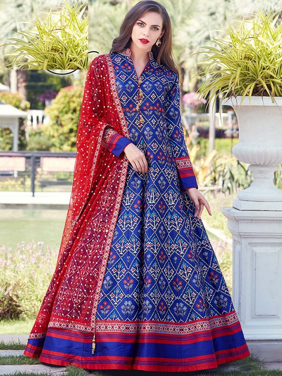 red long churidar
