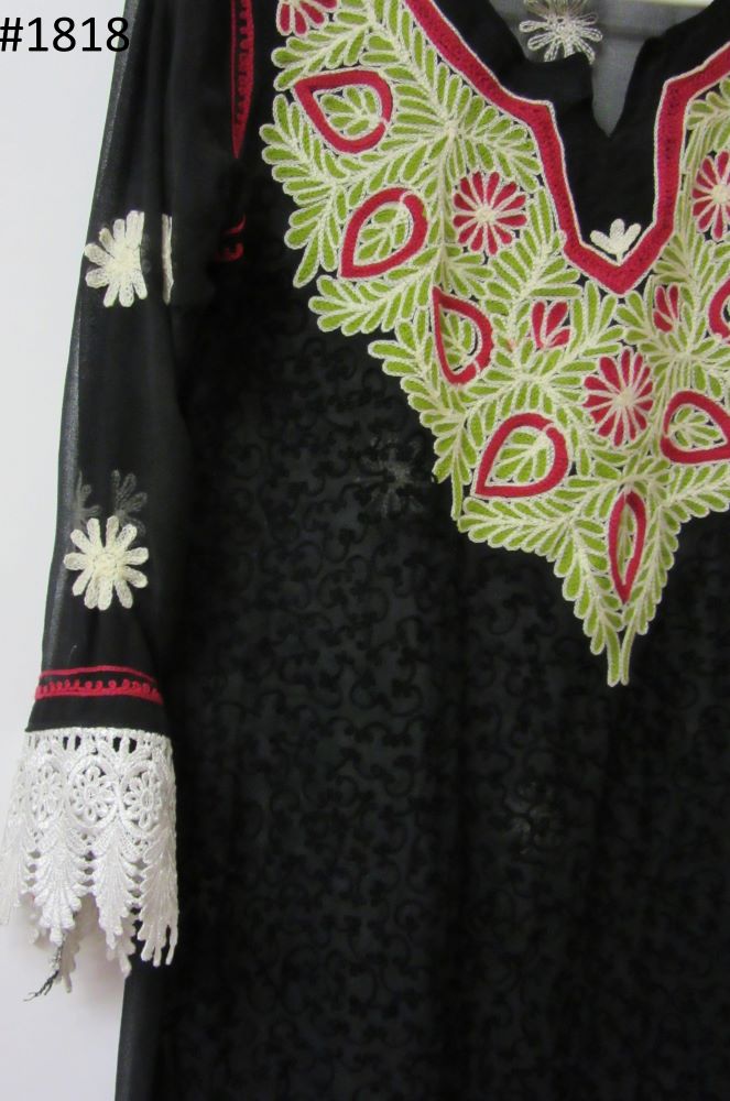 Black Georgette Embroidered Design Kurti Tunic (Medium) Black Georgette Embroidered Design Kurti Tunic (Medium)