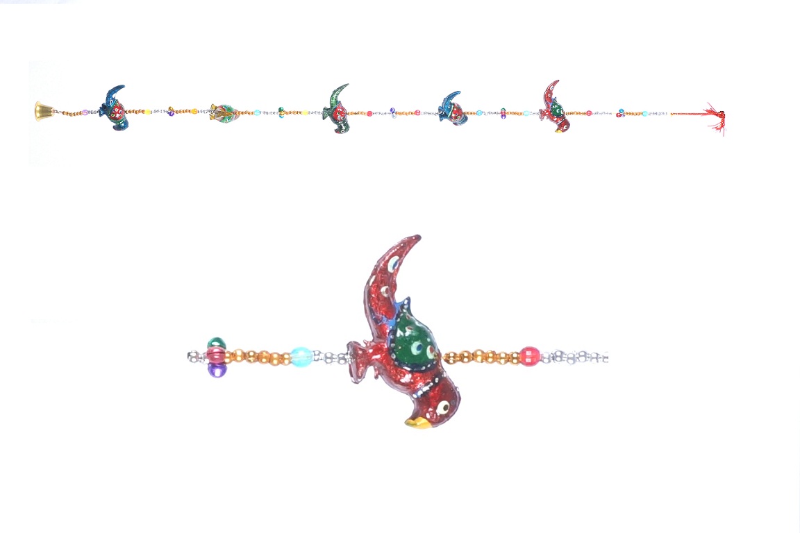 Vibrant Bird Door Thoran (Single)