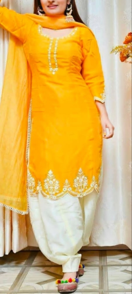 Salwar Suit, Yellow White Detail Salwar Kameez Dupatta Medium Size Suit Salwar Suit, Yellow White Detail Salwar Kameez Dupatta Medium Size Suit
