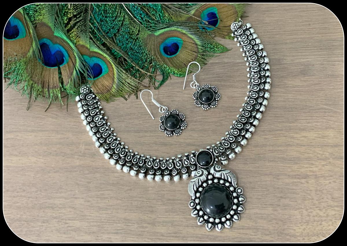 Trendy oxidised Stone Necklace with Earrings- BLACK Stone!!! Trendy oxidised Stone Necklace with Earrings- BLACK Stone!!!