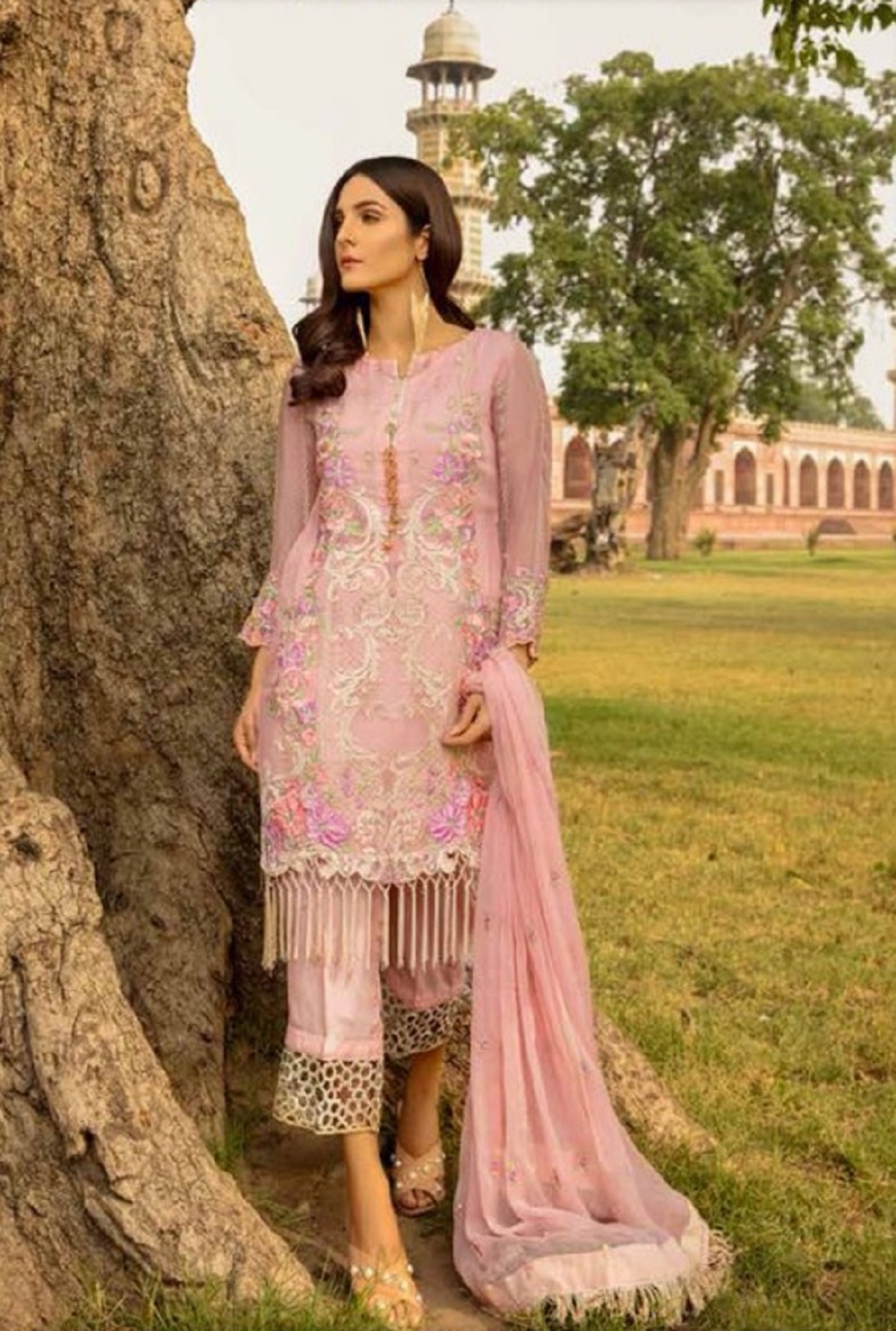 Gold Embroidered Straight Suit – Lashkaraa