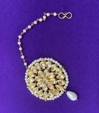Kundan Stone & Pearl Work Golden Fancy Mang Tikka # 7