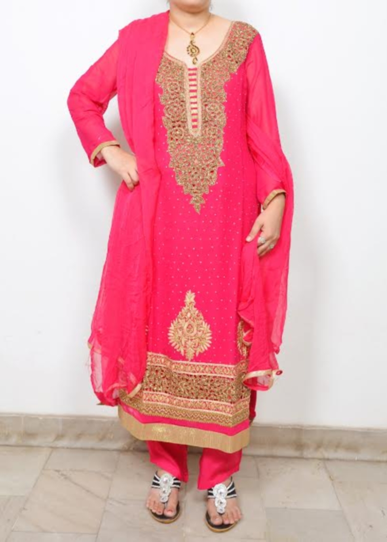 Gorgeous Pink Salwar Kameez Dupatta Designer Party Wear Dress - M Gorgeous Pink Salwar Kameez Dupatta Designer Party Wear Dress - M