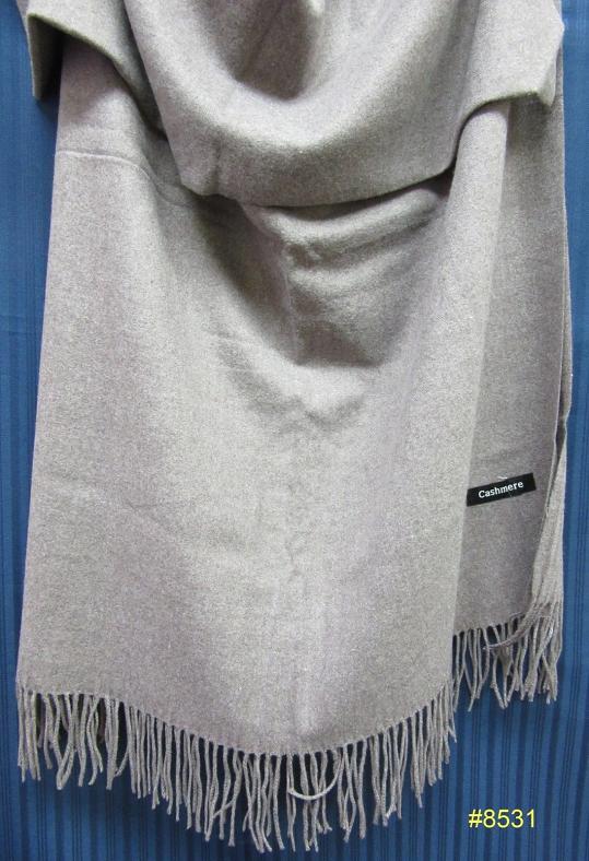 Kashmiri Cashmere Shawl in Plum Woolen Fabrixc
