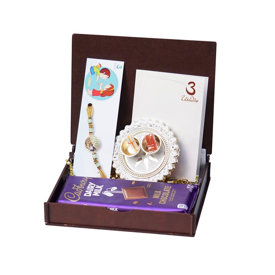 UtsaWe GIFT HAMPER - Lustrous Mayuri Bracelet Rakhi Surrounded by Diamonds
