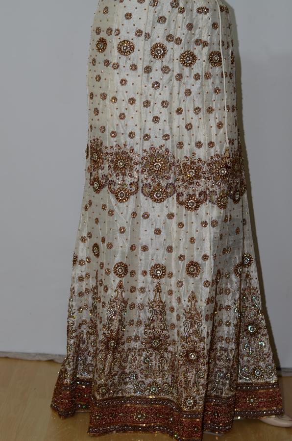Half White Chanderi Silk Fish Cut Lehanga w/ Blouse & Stole Half White Chanderi Silk Fish Cut Lehanga w/ Blouse & Stole
