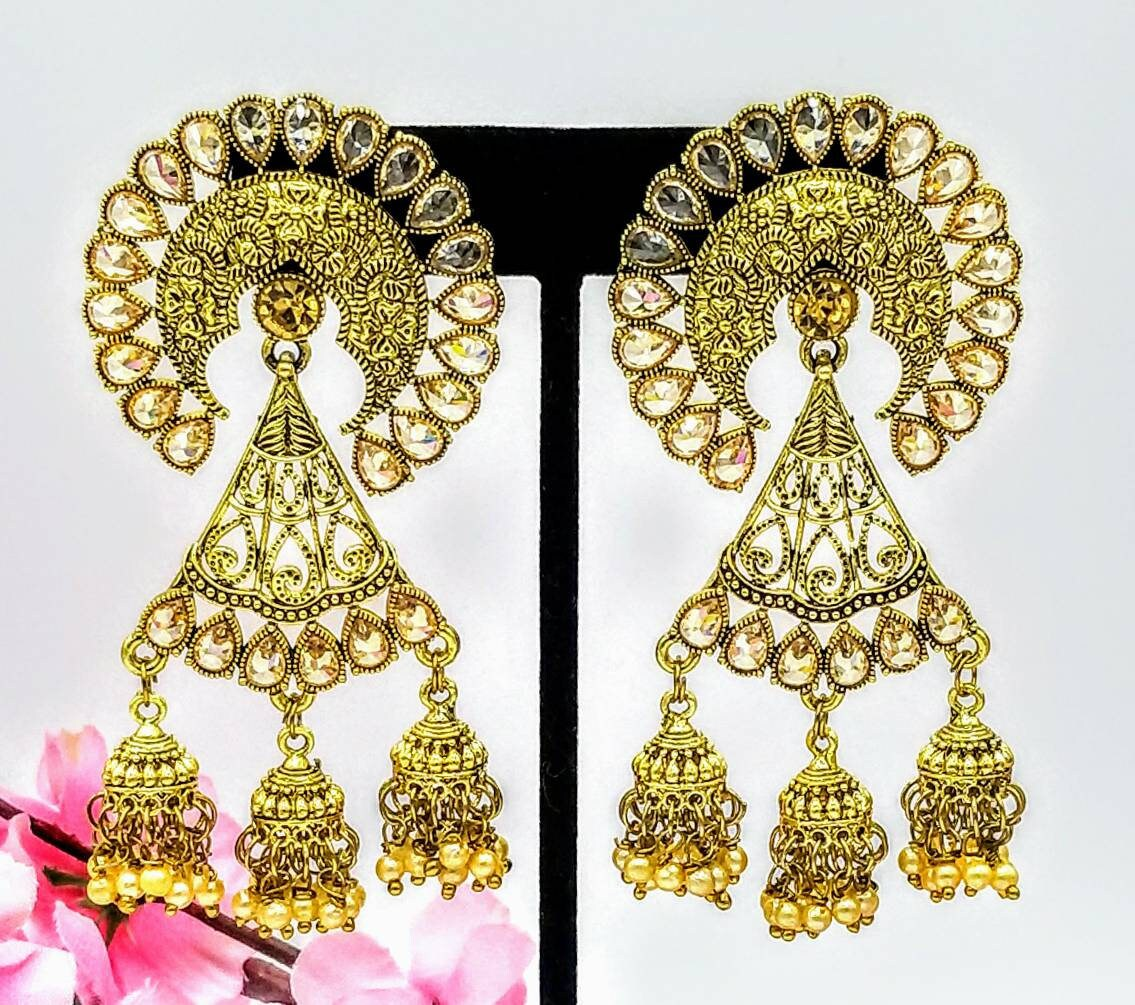 Jhumka earrings pearls