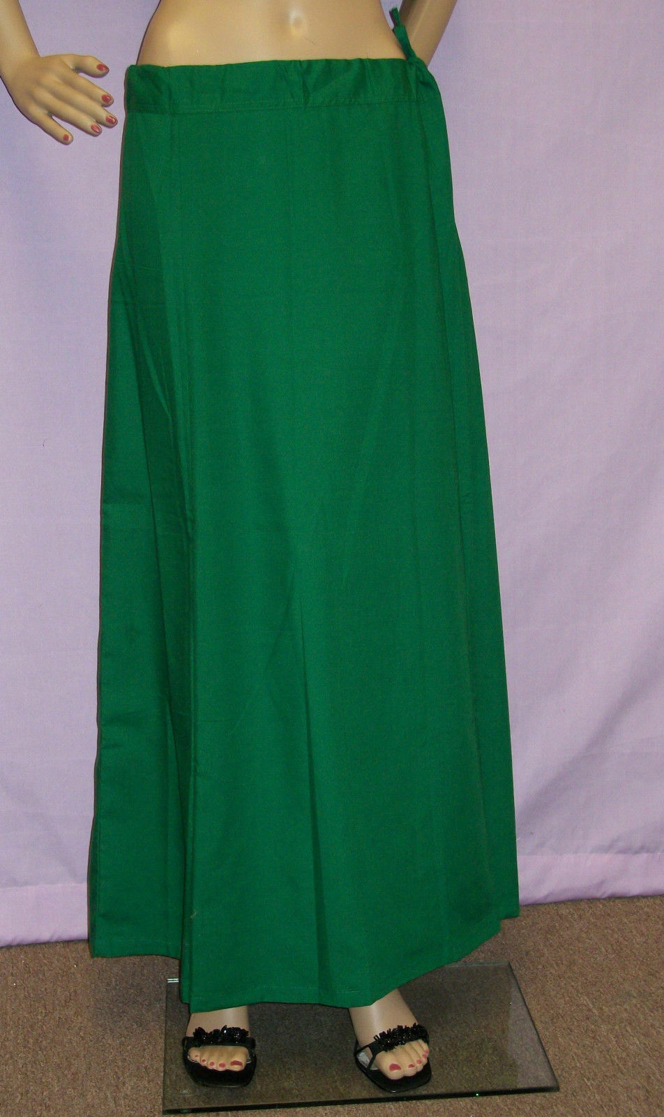 Petticoat Large Size Underskirt Inskirt for Saree (L) Petticoat Large Size Underskirt Inskirt for Saree (L)