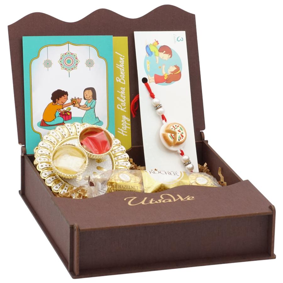 UtsaWe GIFT HAMPER  - Pizza Themed Rakhi for the Pizza Lovers