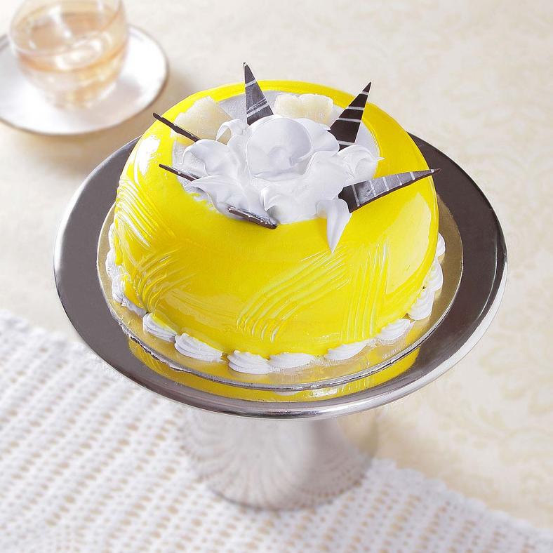 Buy/Send Pineapple Cake Half kg Eggless Online- FNP