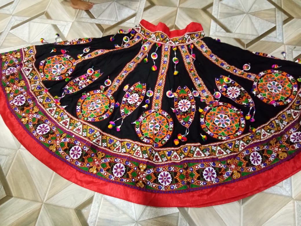 chaniyo - Gujarati dress