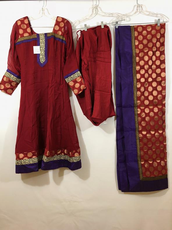 Maroon Georgette Salwar Churidar,Benaras Duppata Siz: 36, 38