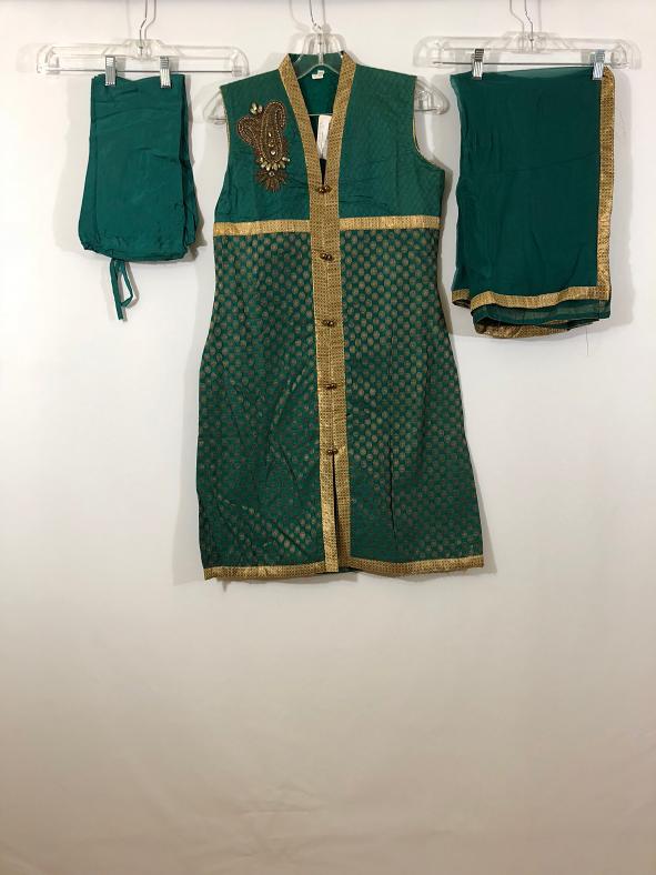 Teal Green Chandari Cotton Suite w/ Churidar Pants w/ Chiffon Stole Teal Green Chandari Cotton Suite w/ Churidar Pants w/ Chiffon Stole