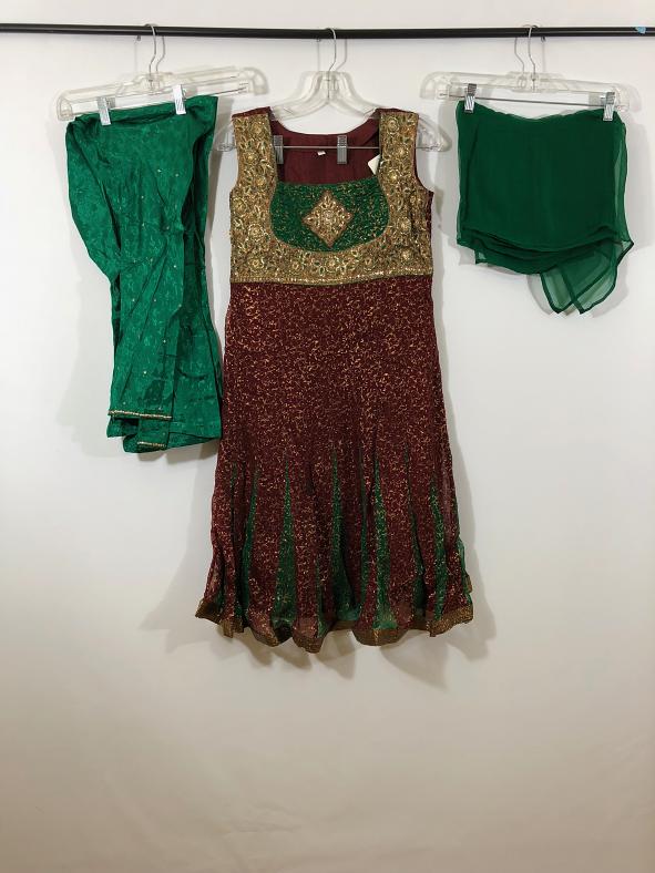 Maroon & Green Chiffon Suite w/ Satin Churidar Pants & Chiffon Duppatta Maroon & Green Chiffon Suite w/ Satin Churidar Pants & Chiffon Duppatta