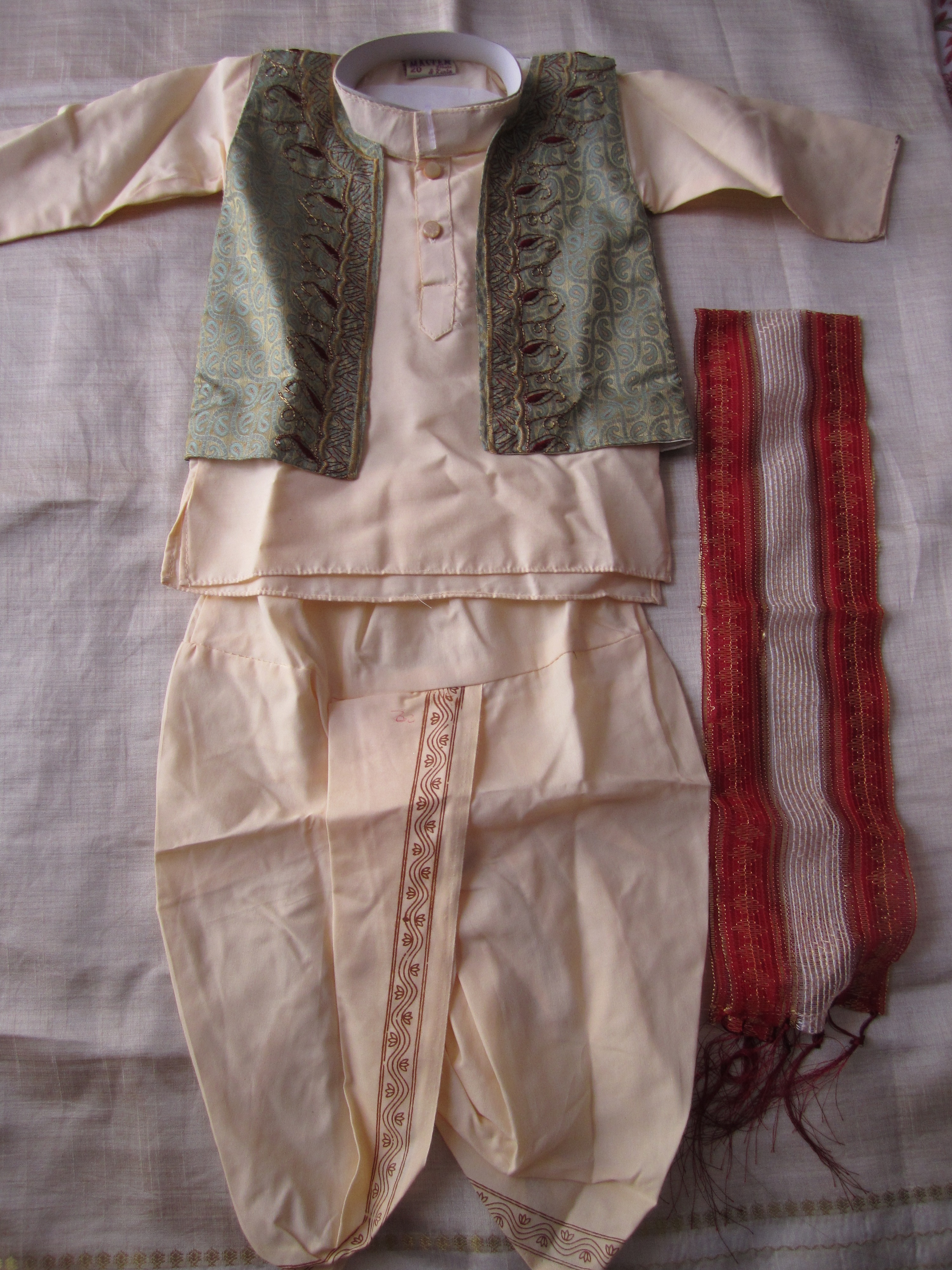 kurtha and dothi